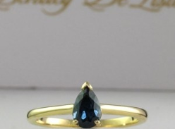 Win a Teal Sapphire 18 carat yellow gold Ring!