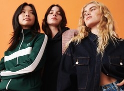 Win $500 to spend on Preloved Fashion at Uturn, Sydney