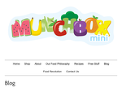 Win a Child's Yumbox (bento box style lunchbox) and Munchbox Mini kit