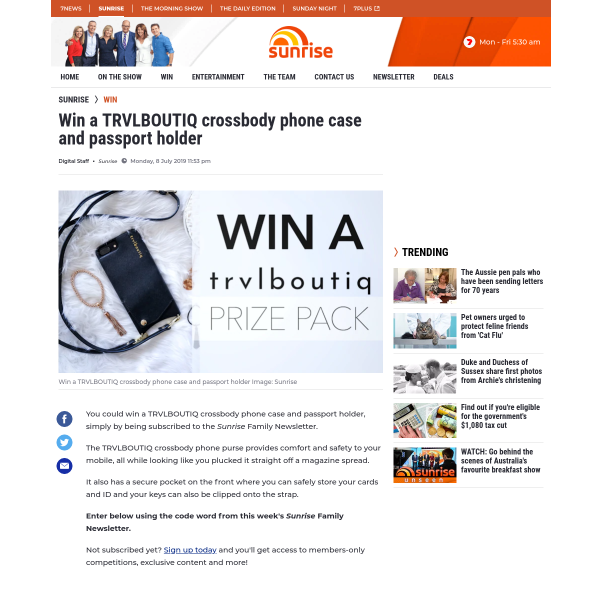 Win a TRVLBOUTIQ Leather Passport Holder & Crossbody Phone Purse Worth $275.95