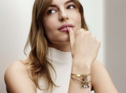 Win 1 of 4 $500 Gift Cards