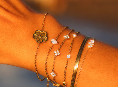 Win 1 of 3 Golden Hour Jewellery Gift Vouchers - Mouths of Mums