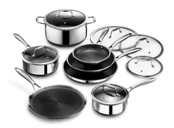 Win Gordon Ramsay's 13pc Hexclad Hybrid Cookware Set